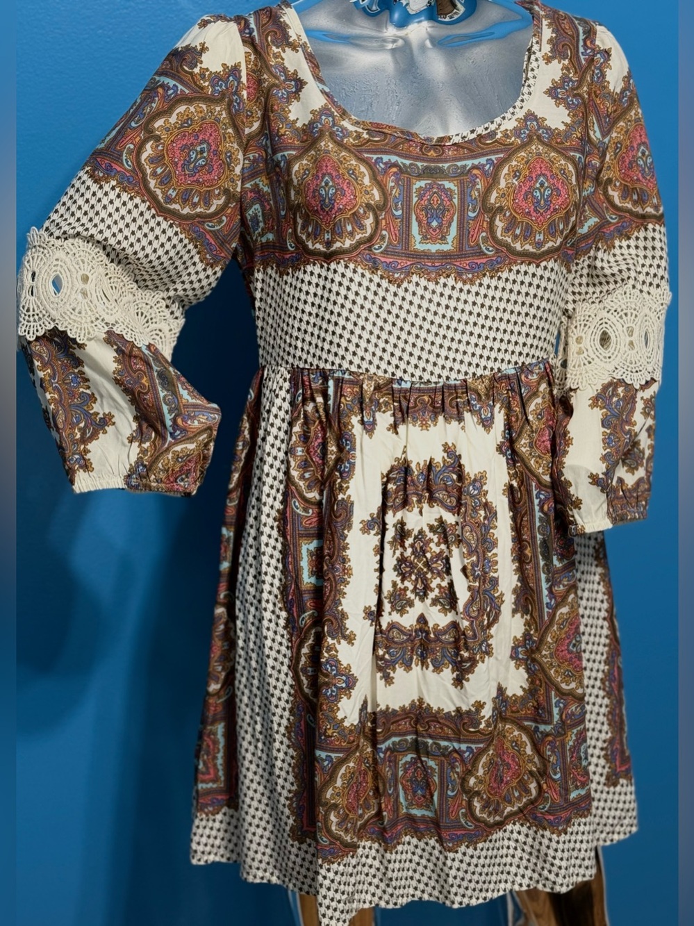 Umgee Cream Boho Paisley Print Tunic with Crochet Trim